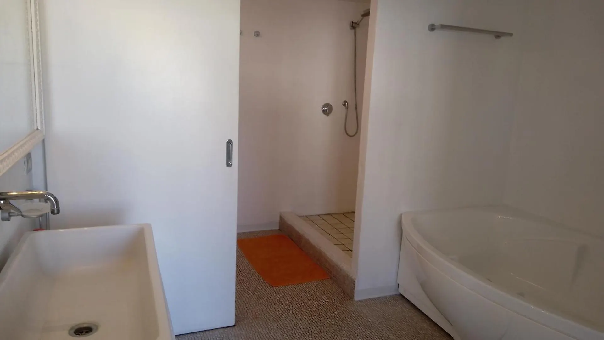 Loft Siete Vidas 200Mq Con Terraza Milaan 0*,  Italië